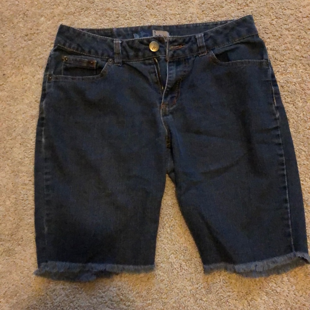 Excellent condition jean shorts